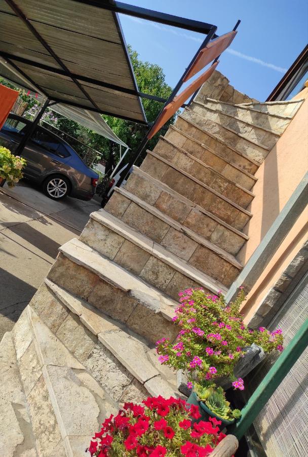 Apartman "Sarap" Metkovic Exterior photo